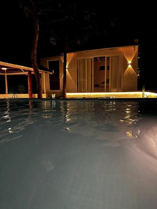 Serenity Farm Stay Hampāpura Exteriör bild